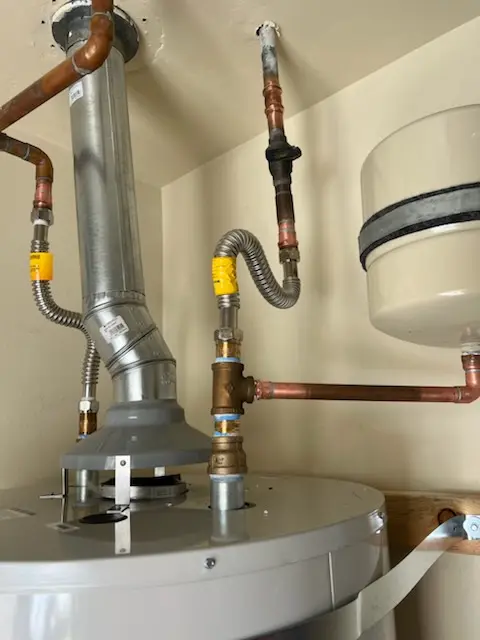 Water heater installation and plumbing repair in Modena